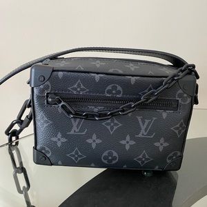 LV Men’s Bag